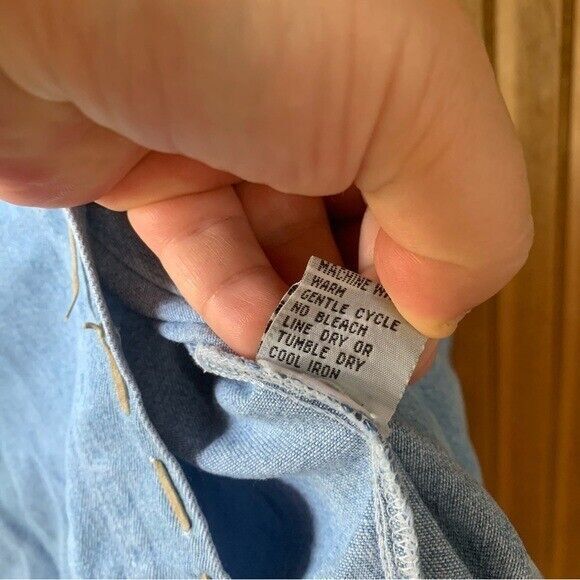 New Frontier Vintage Women Coastal Cowgirl Denim Button-Up Women Medium - Picture 8 of 9